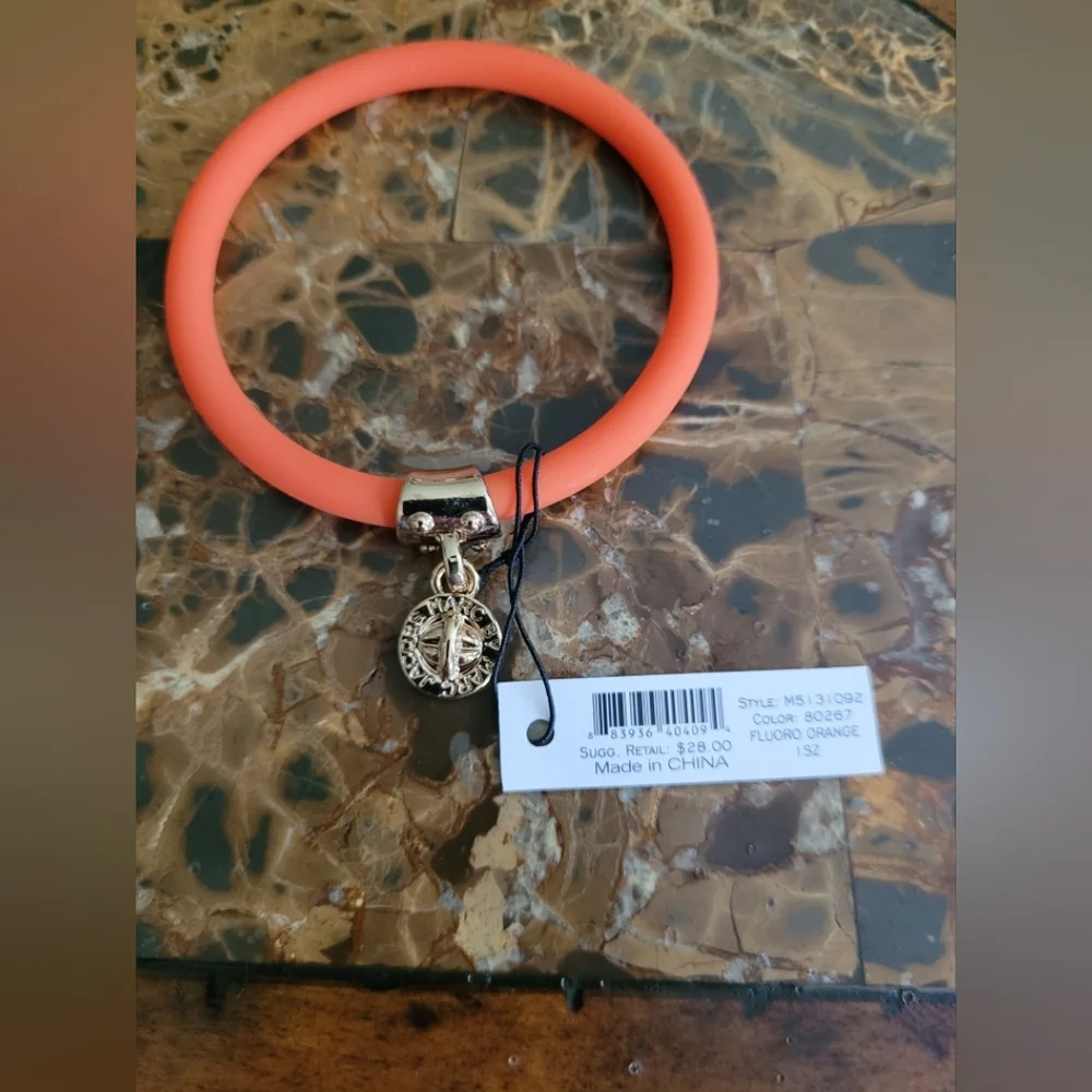 Marc Jacobs Orange Bracelet with Gold Charm - Picture 3 of 4